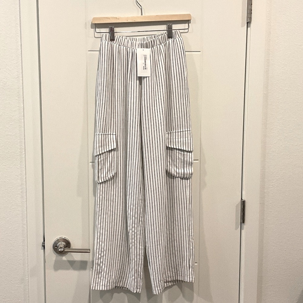 EDIT BY NINE Striped Wide Leg Pants Black and White Striped Size Small NWT